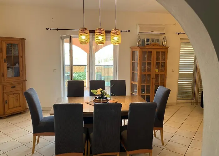 Apartamento Ivanic Vir