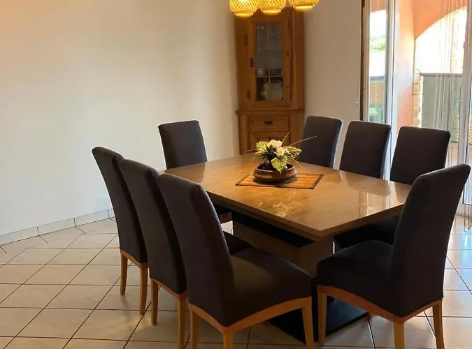 Ivanic Apartamento *