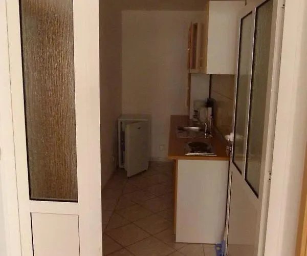 Ivanic Apartamento *