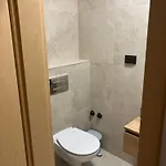 Ivanic شقة