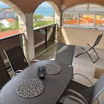 شقة Ivanic فير