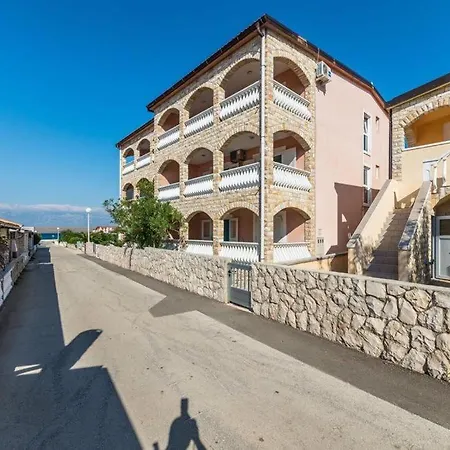 Appartement Ivanic *