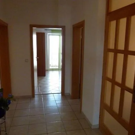 Ivanic Apartman Vir